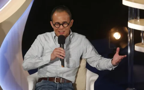 李泽楷旗下富卫保险拟赴美上市   估值逾千亿   拟集资234亿元