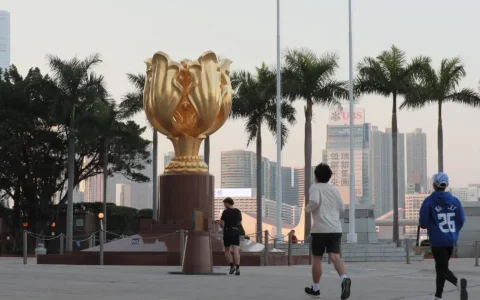 2021年访港旅客下跌97.4%