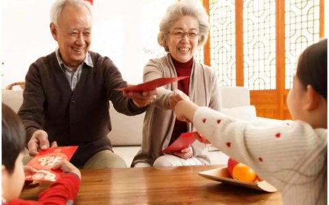 详细分析解读香港保险隔代投保：爷爷奶奶给孙子的“财富锦囊”