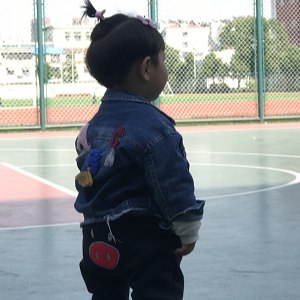 977581325的头像